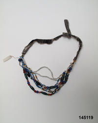 Pärlhalsband