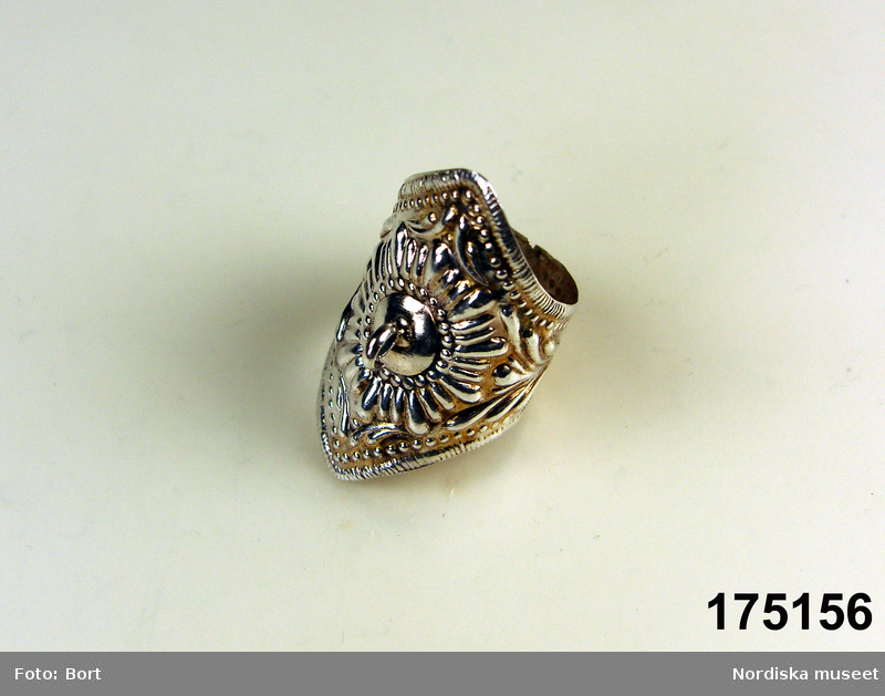 Fingerring