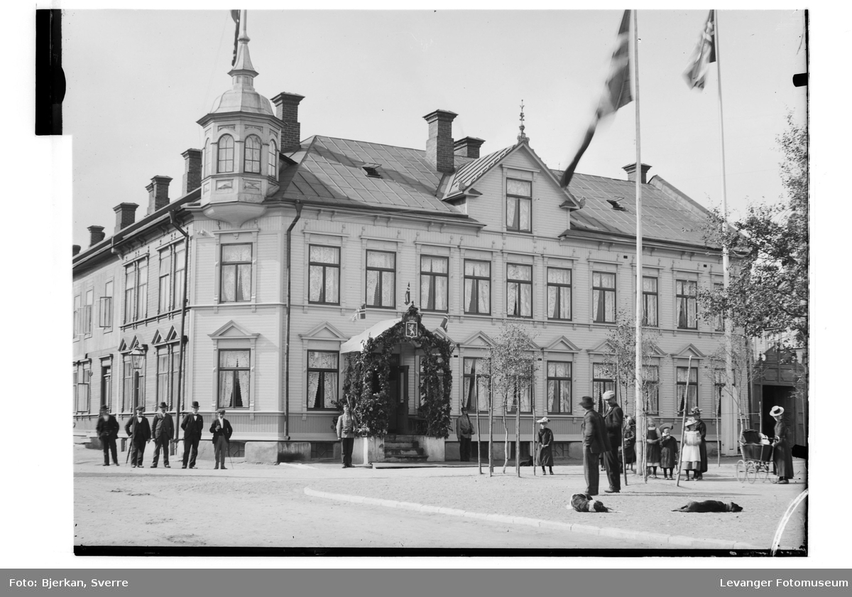 Gamle Backlund Hotel i Levanger - Levanger Fotomuseum / DigitaltMuseum