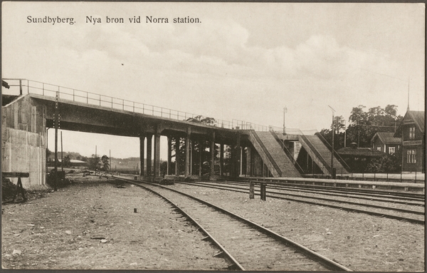 Bro Vid Sundbyberg Norra Station. - Järnvägsmuseet / DigitaltMuseum